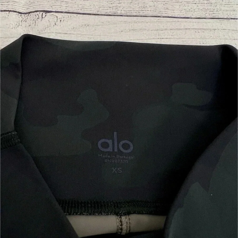 Alo Yoga Leggings High Waist Camp Vapor Black Camouflage Athletic Pants Size XS